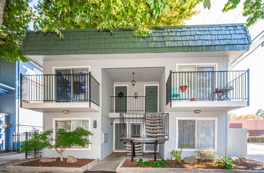 More Photos Of 815 18th St, Sacramento Apartments For Sale
