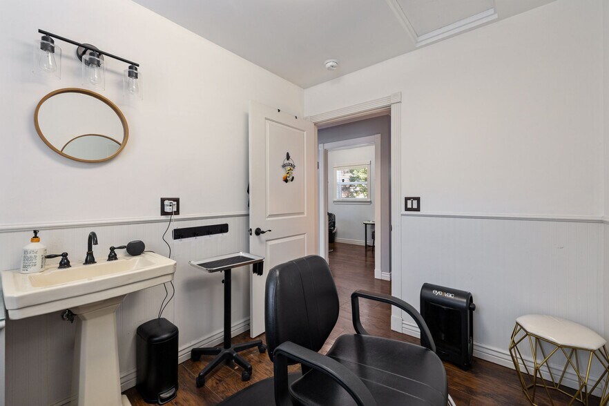 More Photos Of 115 S Alto St, Prescott Specialty For Lease