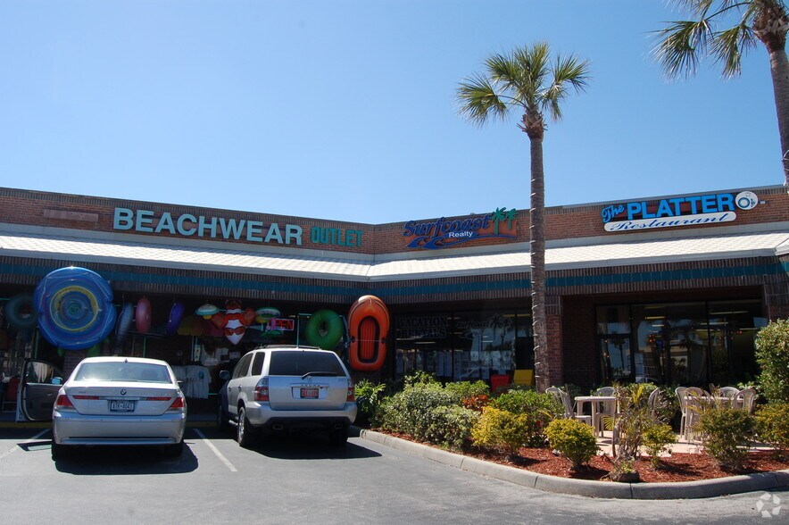 Primary Photo Of 4154-4198 S Atlantic Ave, New Smyrna Beach General Retail For Sale