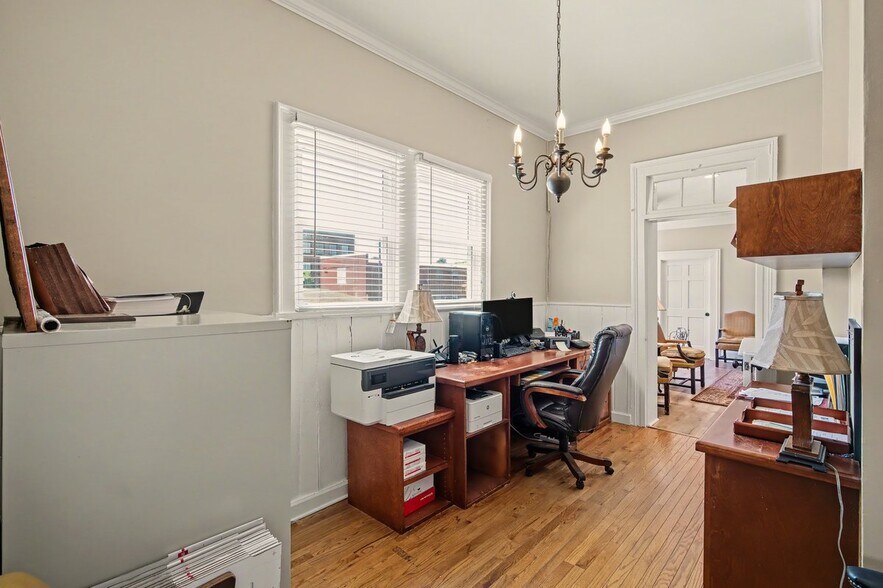 More Photos Of 236 Washington Ave, Marietta Office Residential For Sale