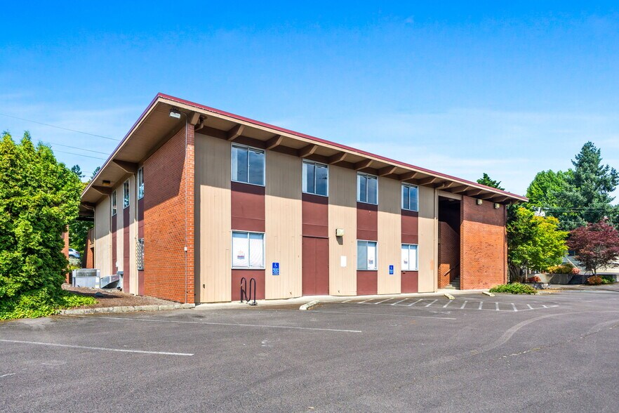 More Photos Of 1730 Commercial St SE, Salem Office For Sale