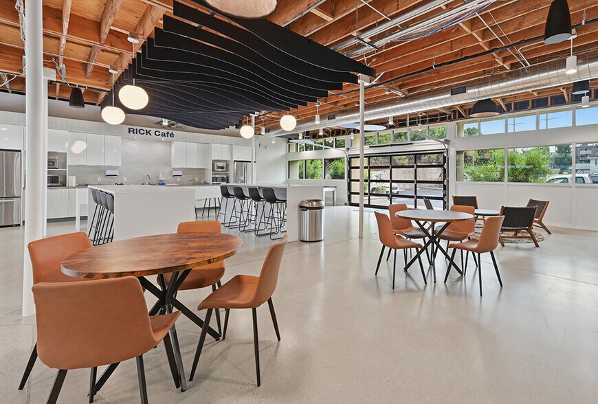More Photos Of 5620-5660 Friars Rd, San Diego Office For Sale