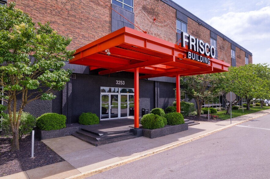 Primary Photo Of 3253 E Chestnut Expy, Springfield Office For Lease