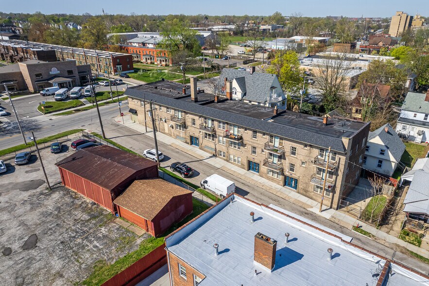 More Photos Of 8702 Detroit Ave, Cleveland Apartments For Sale