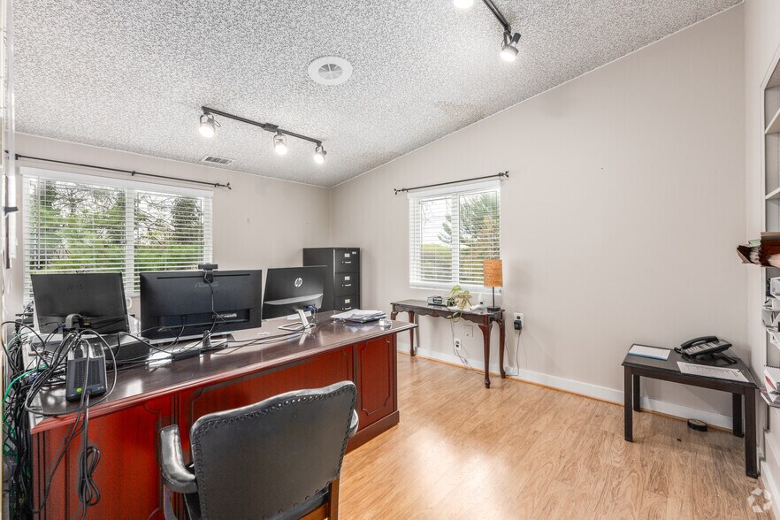 More Photos Of 606 Providence Rd, Towson Office Residential For Sale