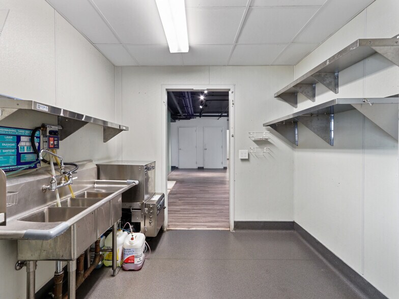 More Photos Of 1020 11th St, Sacramento Office For Lease