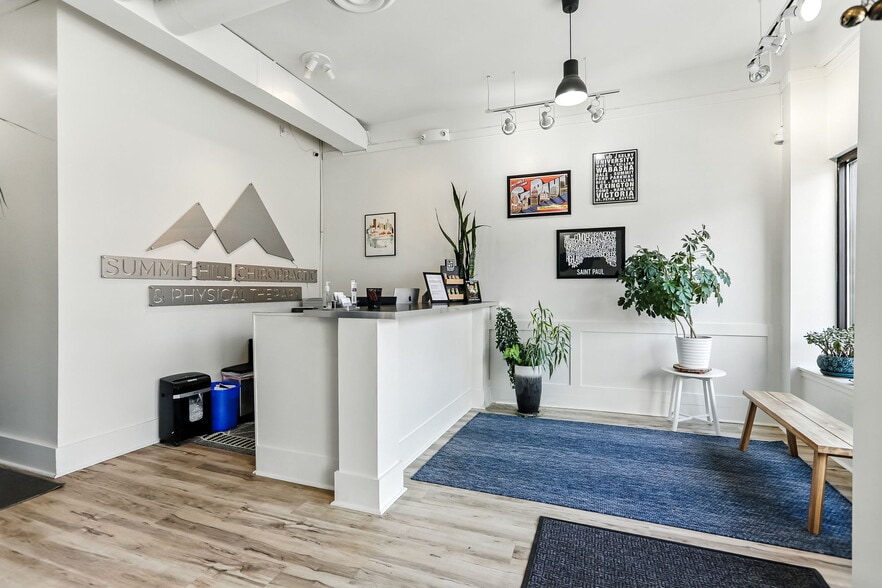 More Photos Of 976-978 Grand Ave, Saint Paul Storefront Retail Residential For Sale