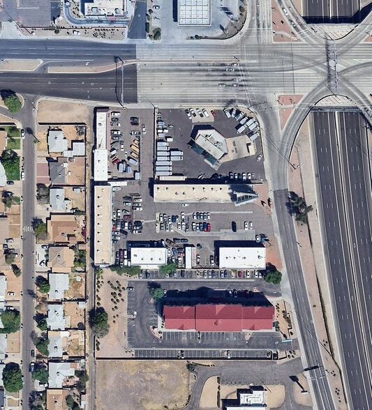 More Photos Of 8812- 8828 Black Canyon Hwy Hwy, Phoenix Industrial For Sale