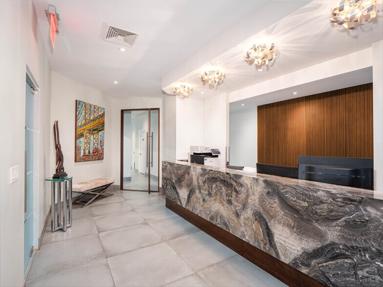 More Photos Of 1755 York Ave, New York Apartments For Lease