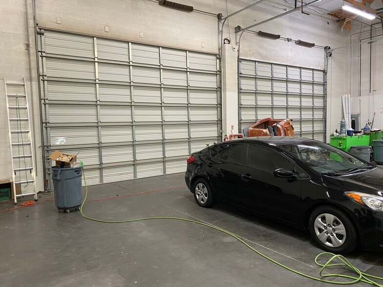 More Photos Of 9123 E Southern Ave, Mesa Showroom For Lease