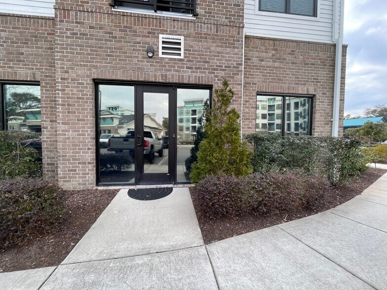 More Photos Of 3529 Adirondack Way, Wilmington Apartments For Lease