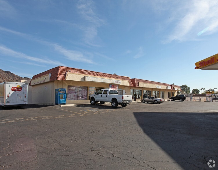 More Photos Of 8941 N 12th St, Phoenix Freestanding For Lease