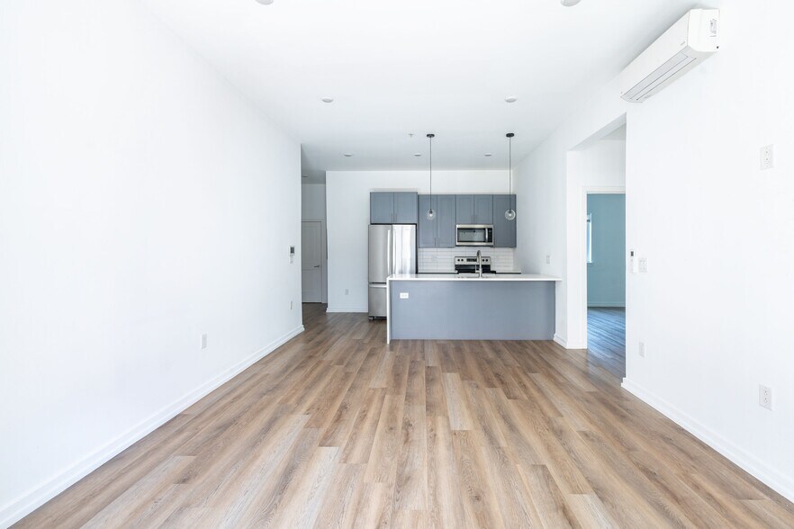 More Photos Of 2616 W Girard Ave, Philadelphia Apartments For Sale