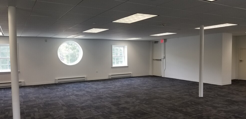 More Photos Of 551 Passaic Ave, West Caldwell Freestanding For Lease