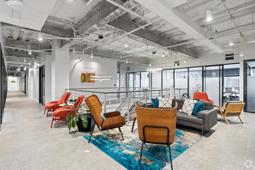 More Photos Of 44 S Broadway, White Plains Coworking Space