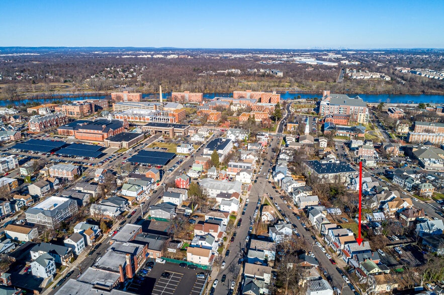 32 Prosper St, New Brunswick, NJ 08901 Specialty For Sale