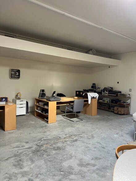 More Photos Of 5215 York Blvd, Los Angeles Freestanding For Lease