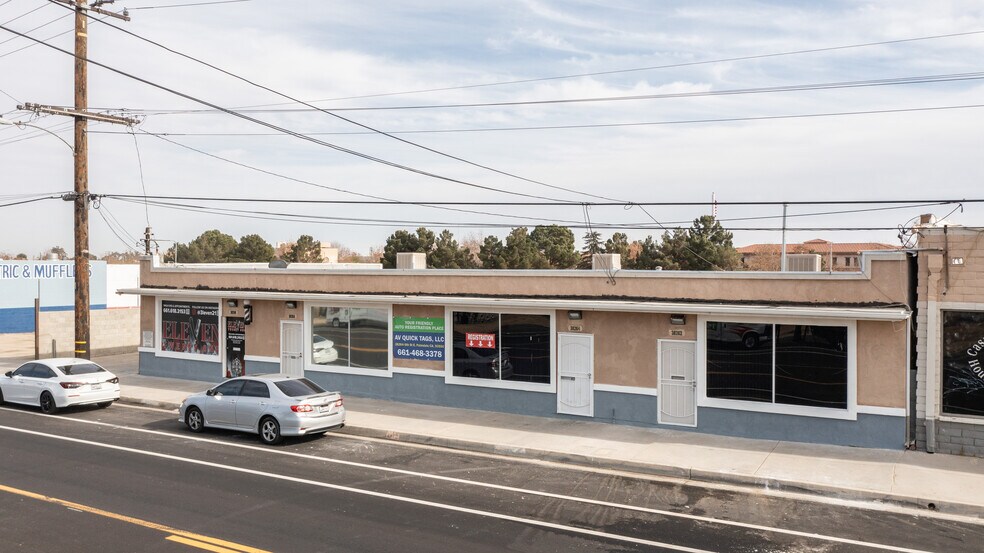 More Photos Of 38262 6th St E, Palmdale Storefront For Sale
