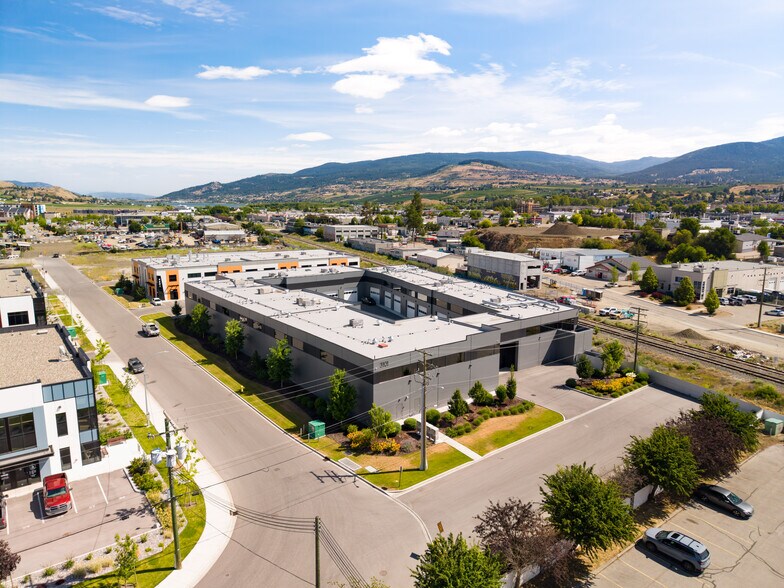 More Photos Of 3101 45 Av, Vernon Warehouse For Sale