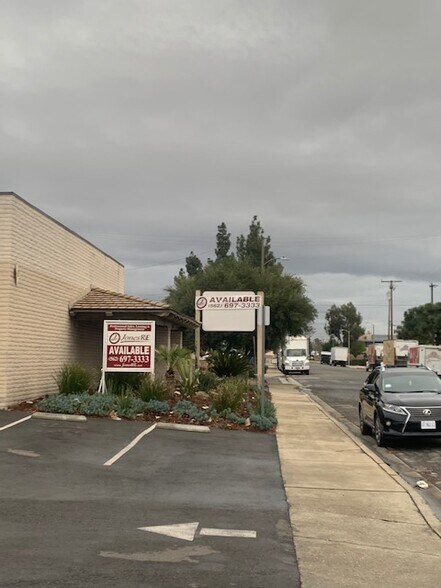 More Photos Of 5350 Olive St, Montclair Storefront Retail Office For Lease