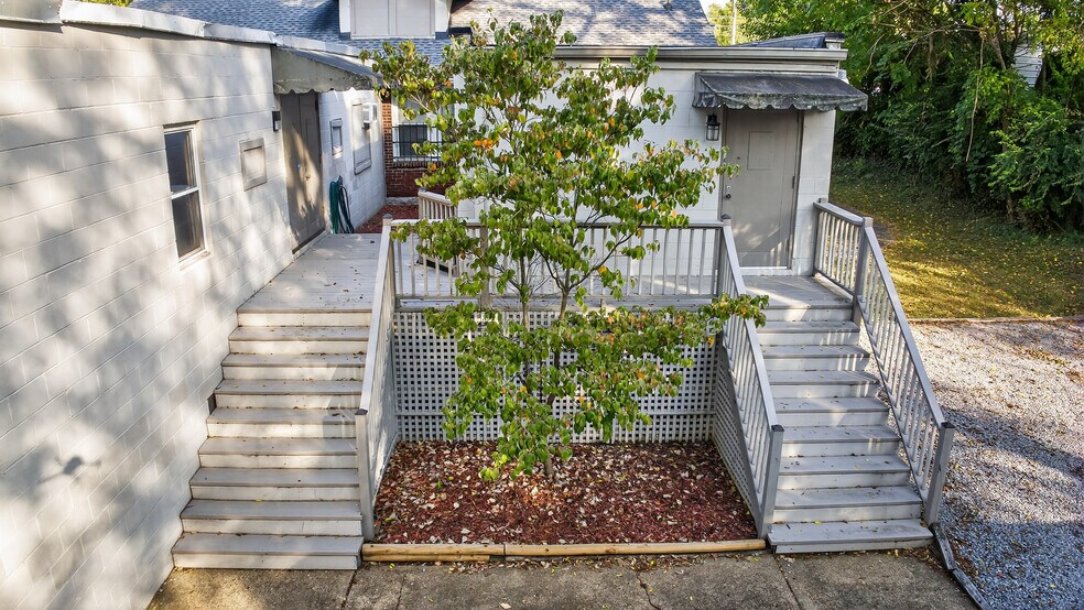 More Photos Of 2819 Gallatin Pike, Nashville Freestanding For Lease