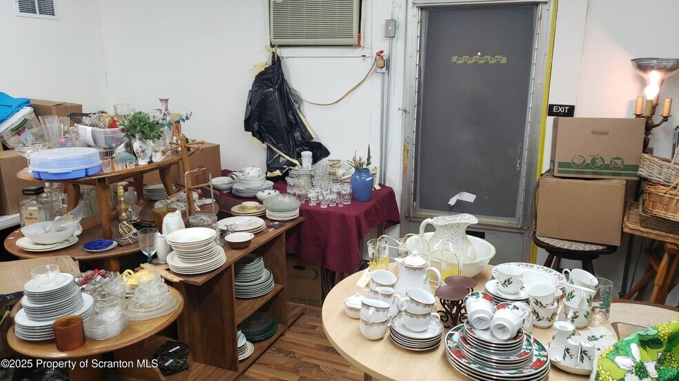 More Photos Of 2250 Scranton Carbondale Hwy, Scranton Freestanding For Sale