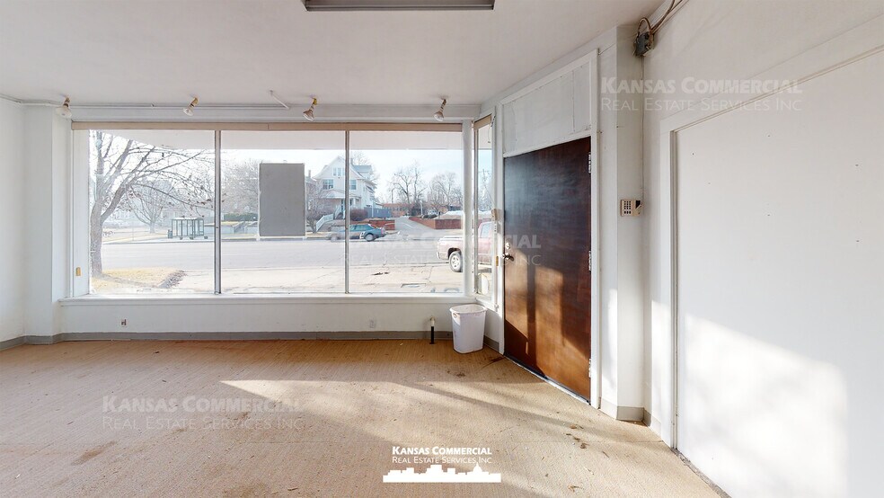 More Photos Of 708 SW 6th Ave, Topeka Storefront Retail Residential For Lease