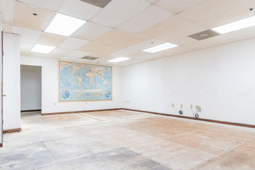 More Photos Of 7131 NW 26th Ave, Miami Warehouse For Sale
