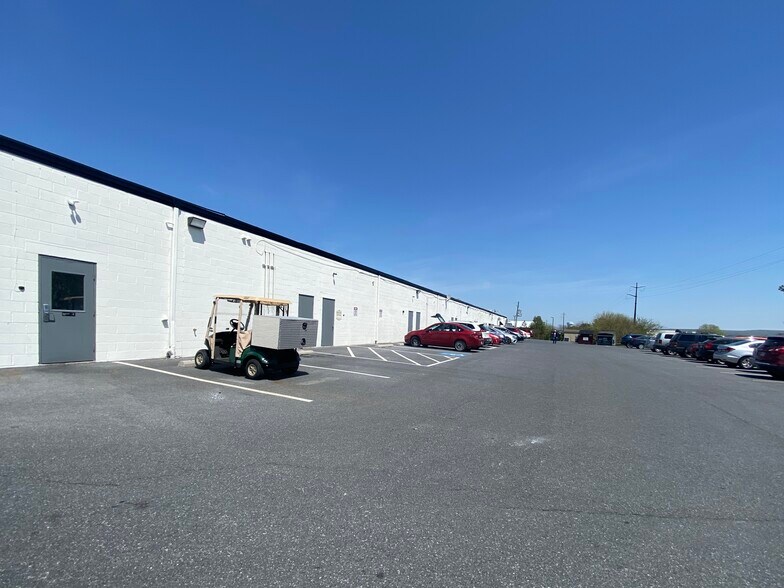 More Photos Of Rte 23 @ Rte 23 & Rte 322, New Holland Unknown For Lease