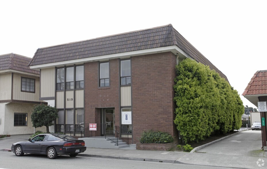 More Photos Of 519 Estudillo Ave, San Leandro Office For Lease