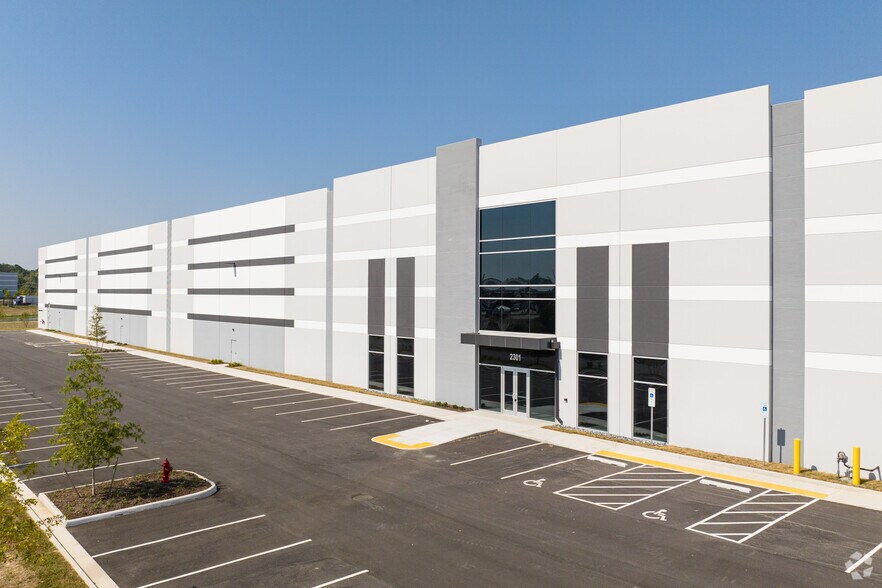 More Photos Of 2301 Commerce Rd, Richmond Unknown For Lease