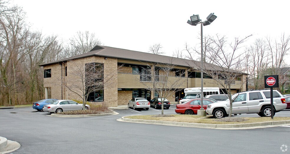More Photos Of 1314 Bedford Ave, Pikesville Unknown For Lease