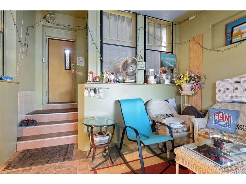More Photos Of 2110 1st Ave S, Minneapolis Apartments For Sale