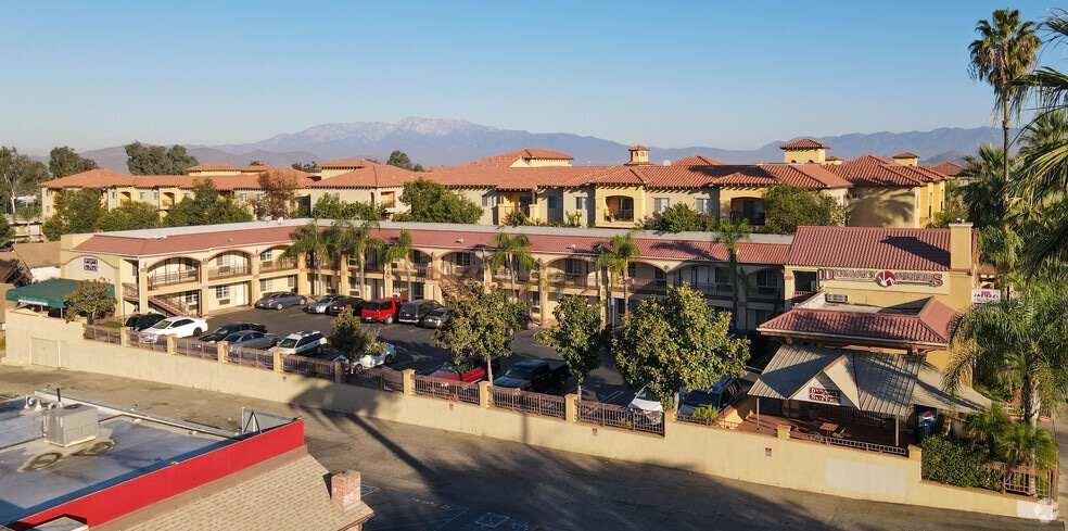 More Photos Of 3735 Iowa Ave, Riverside Hotel For Sale