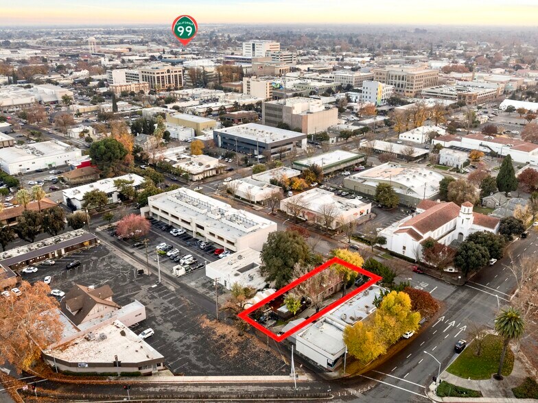 More Photos Of 1126 14th St, Modesto Restaurant For Sale