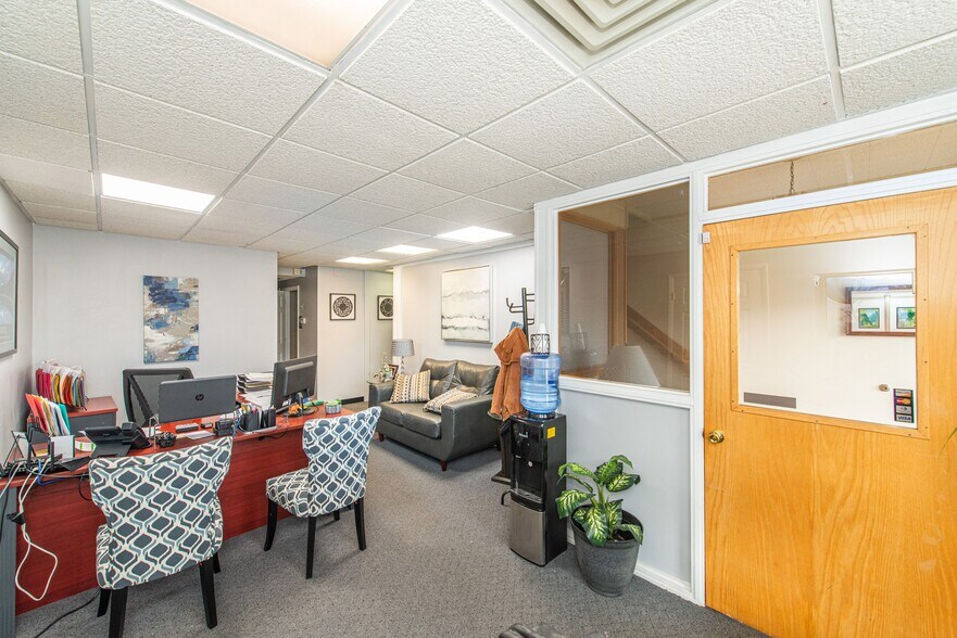 More Photos Of 1 State Rt 94, Vernon General Retail For Sale