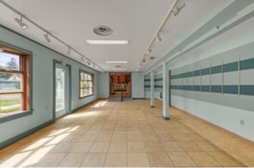 More Photos Of 260 Stockbridge Rd, Great Barrington Freestanding For Sale