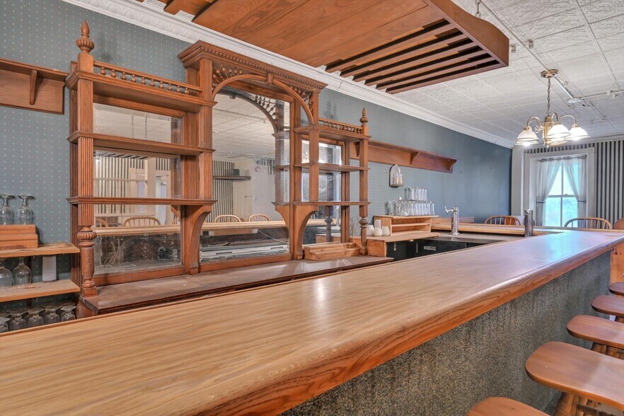 More Photos Of 349 Huffs Church Rd, Mertztown Restaurant For Sale