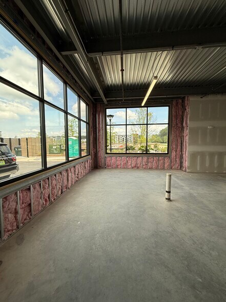 More Photos Of 415 Brighton Park Blvd, Summerville Office Residential For Lease