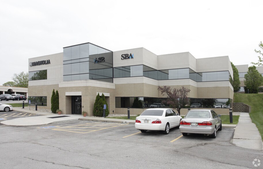 More Photos Of 10675 Bedford Ave, Omaha Office For Sale