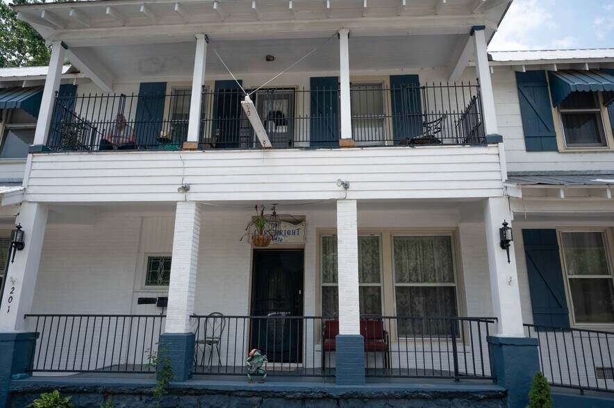 More Photos Of 201 E Main St, Heber Springs Apartments For Sale