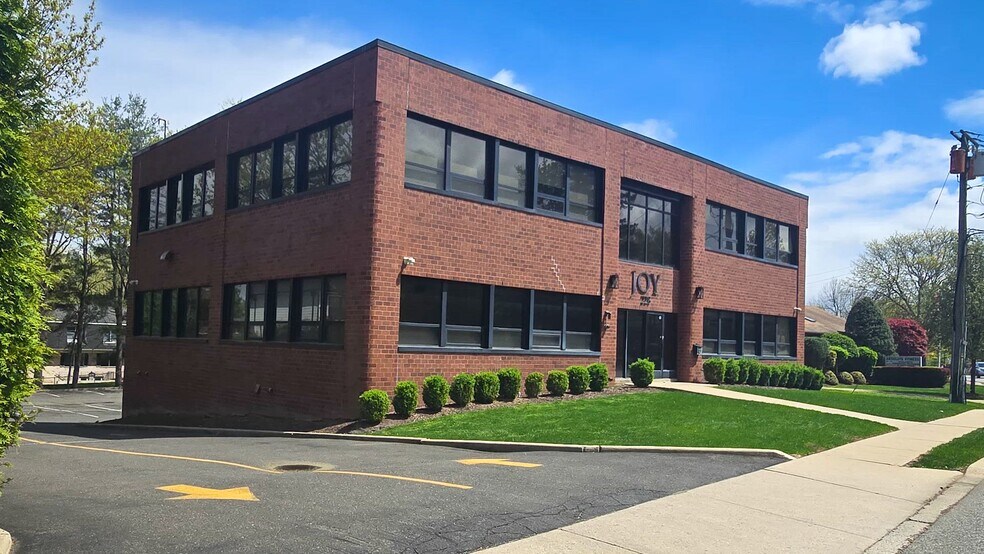 Primary Photo Of 228 Rivervale Rd, River Vale Office For Sale