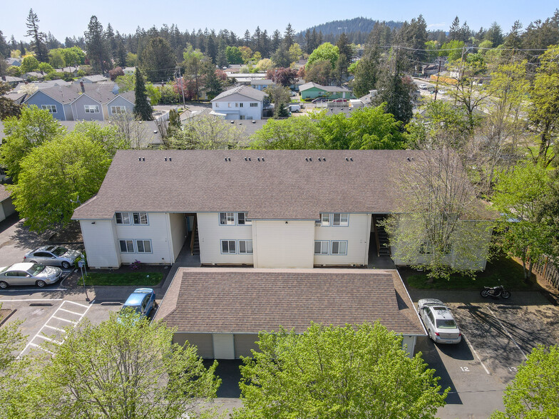 Primary Photo Of 13062 SE Powell Blvd, Portland Apartments For Sale