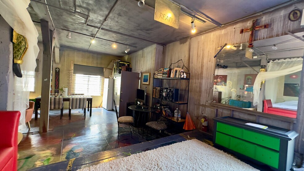 More Photos Of 1920 Kent St, Los Angeles Apartments For Sale