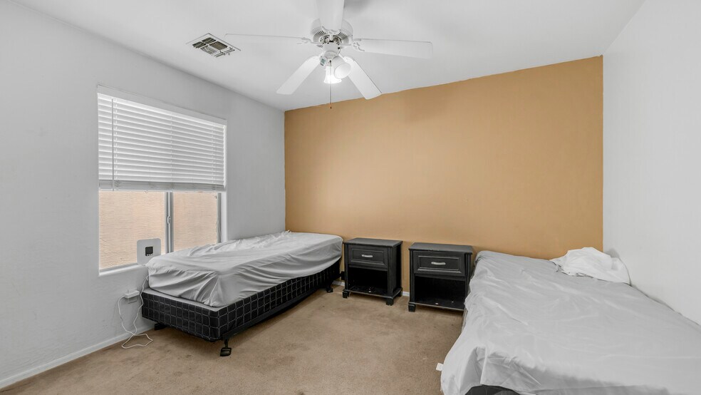 More Photos Of 5911 S 55th Dr, Laveen Assisted Living For Lease