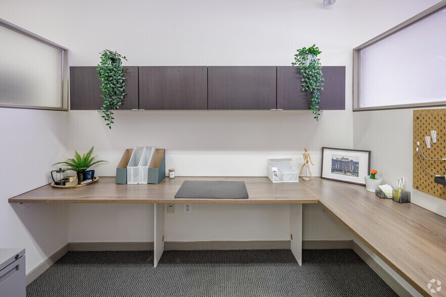 More Photos Of 307 W Baltimore St, Baltimore Loft Creative Space For Lease