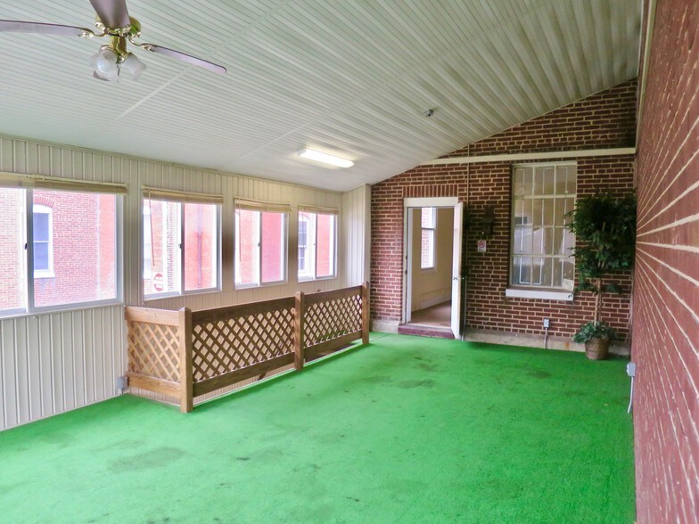 More Photos Of 1210 Main St, Hampstead Apartments For Sale