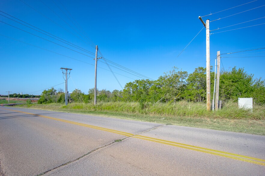 More Photos Of 12th Ave NW, Norman Land For Sale