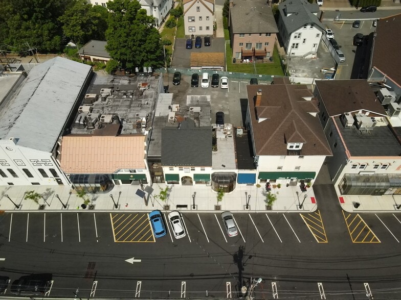 More Photos Of 799-803 Abbott Blvd, Fort Lee Storefront For Sale