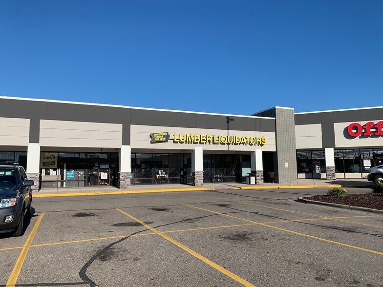 More Photos Of 340-500 East Edgewood Blvd, Lansing Unknown For Lease